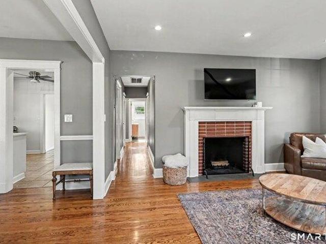 House for sale in Cos Cob, Connecticut