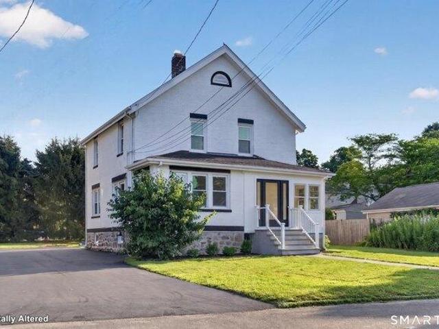 House for sale in Cos Cob, Connecticut