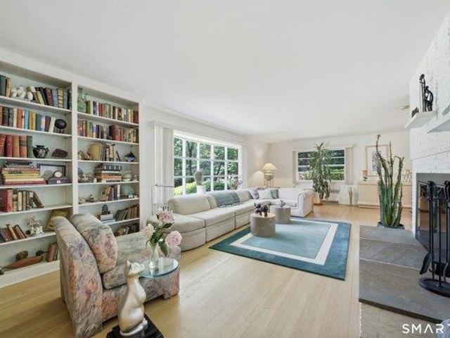 House for sale in Cos Cob, Connecticut