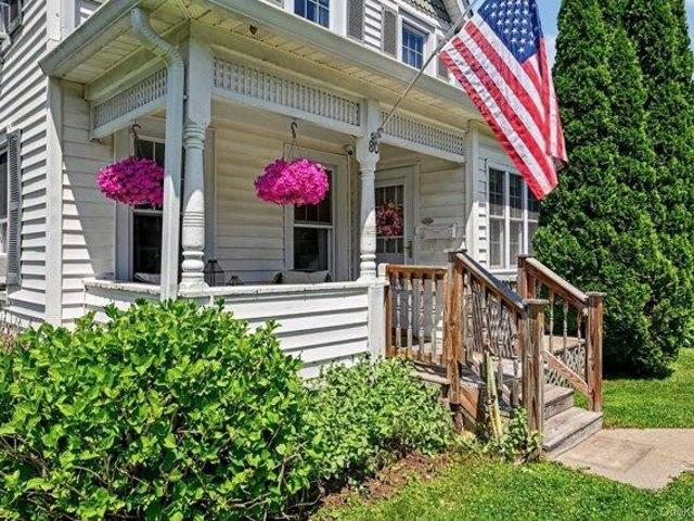 House for sale in Cos Cob, Connecticut
