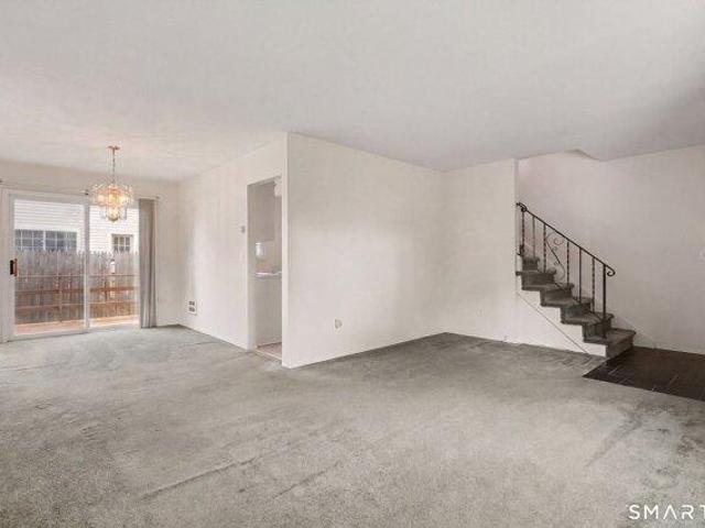 House for sale in Cos Cob, Connecticut