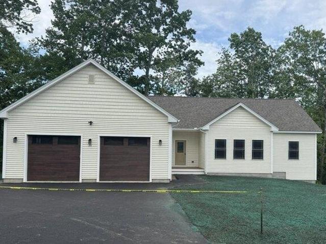 House for sale in Gorham, Maine