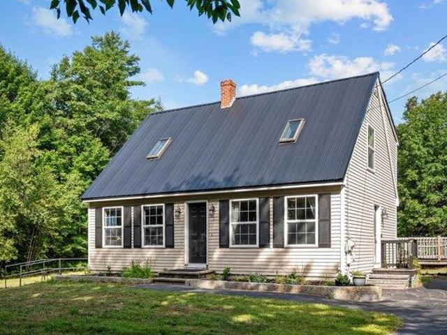 House for sale in Two Trails, Standish