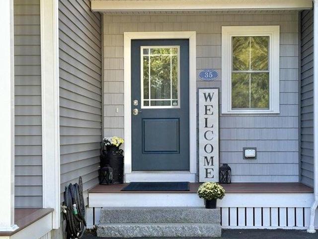 House for sale in Sebago Lake, Standish