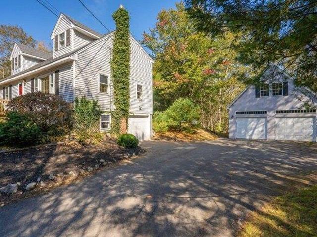 House for sale in Standish, Cumberland County