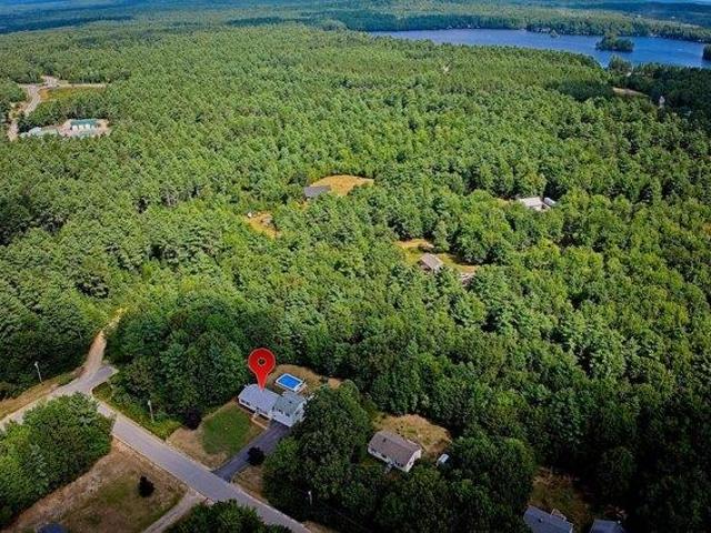House for sale in Standish, Cumberland County