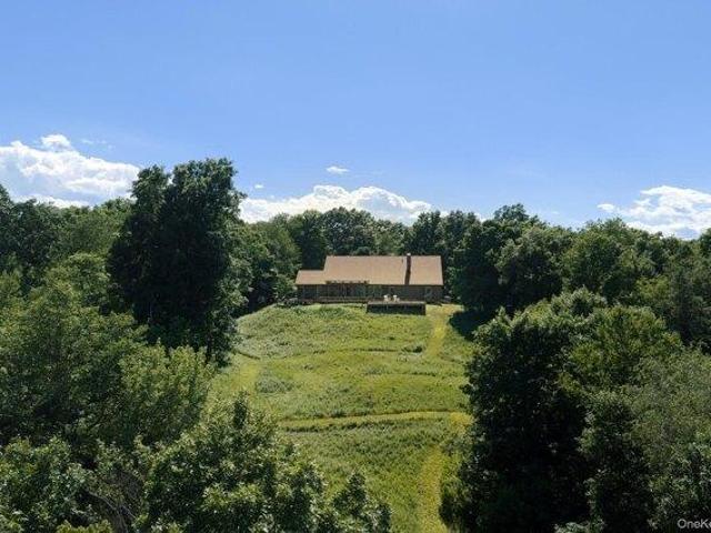 House for sale in Pine Plains, New York