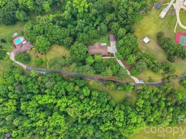 House for sale in Stanley, North Carolina