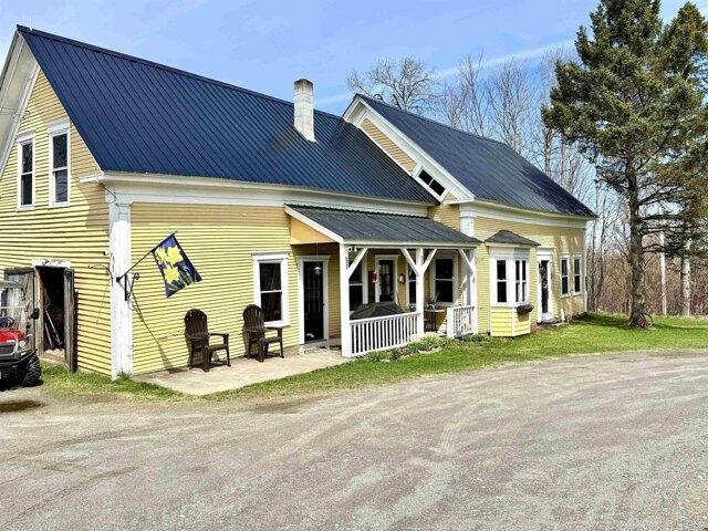House for sale in New Hampshire