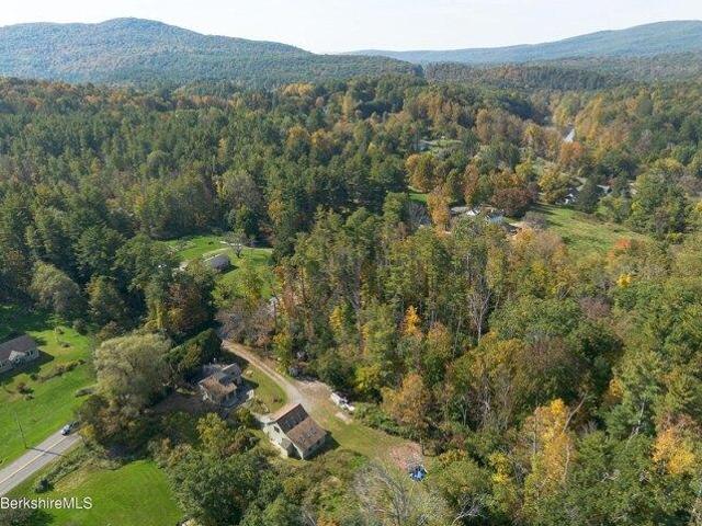 House for sale in Glendale, Stockbridge
