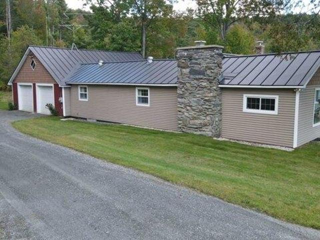 House for sale in Gaysville, Windsor County