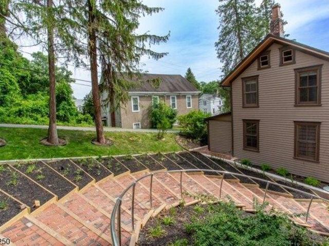 House for sale in Stockton, New Jersey