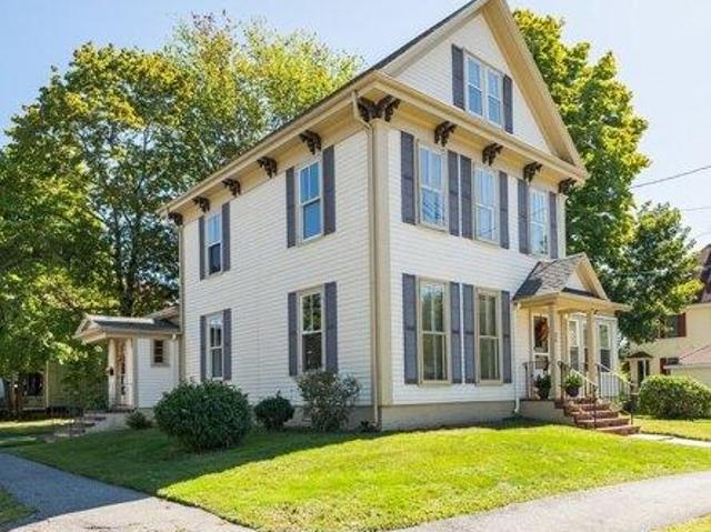 House for sale in Stoneham, Middlesex County