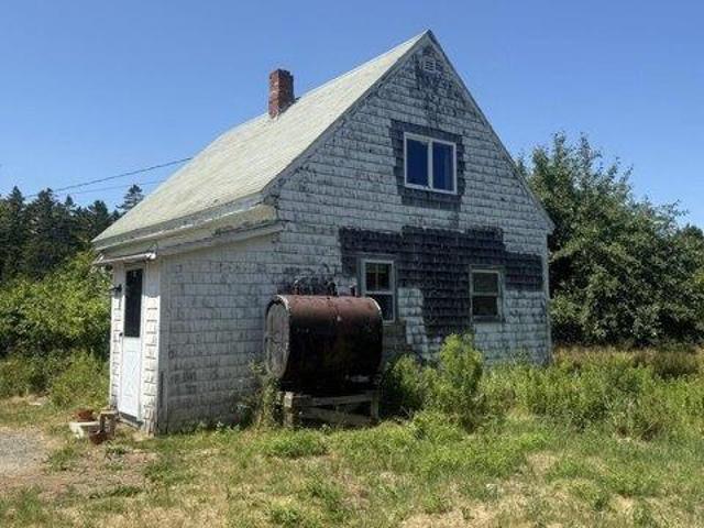 House for sale in Stonington, Maine