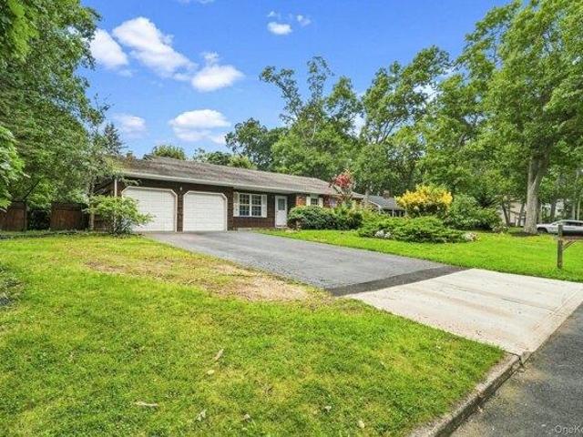 House for sale in Centereach, New York