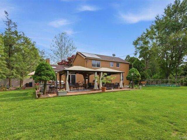 House for sale in Centereach, New York
