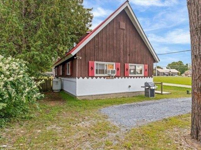 House for sale in West Branch, Stowe