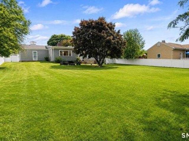 House for sale in Stratford, Connecticut