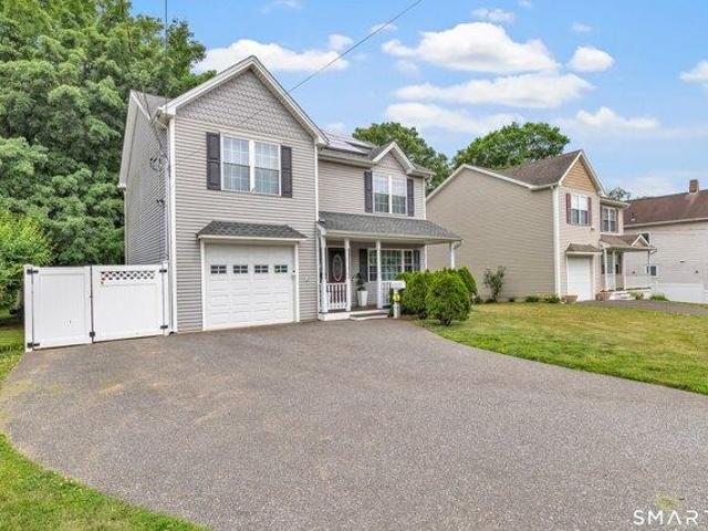 House for sale in Stratford, Connecticut