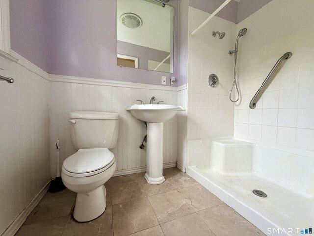 House for sale in Stratford, Connecticut