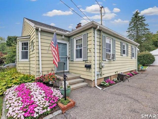 House for sale in Stratford, Connecticut