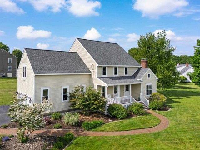 House for sale in New Hampshire