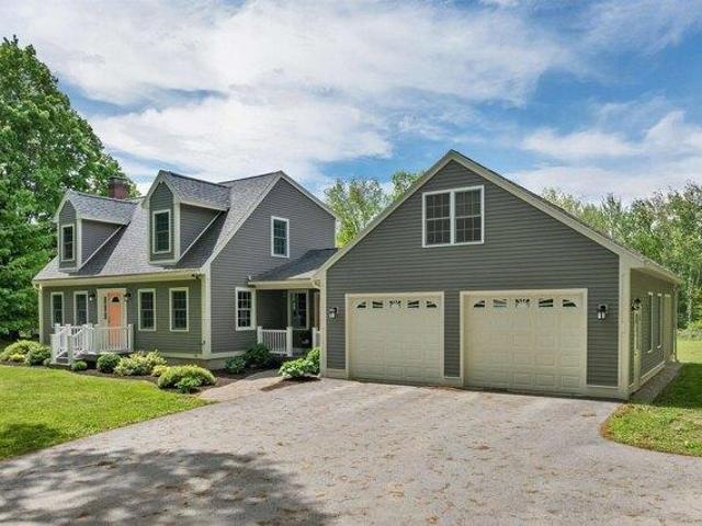 House for sale in New Hampshire