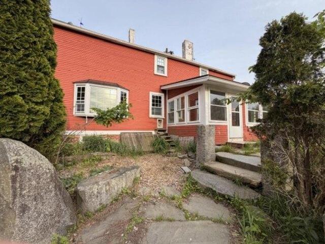 House for sale in New Hampshire