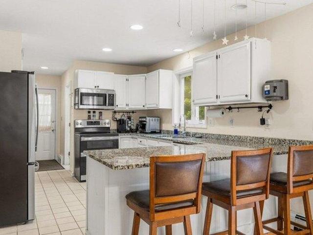 House for sale in Stratham, Rockingham County