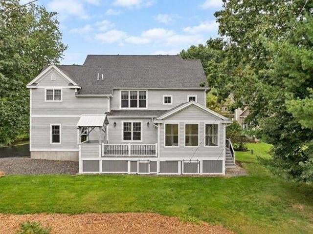 House for sale in The Woodlands at Parkman Brook, Stratham