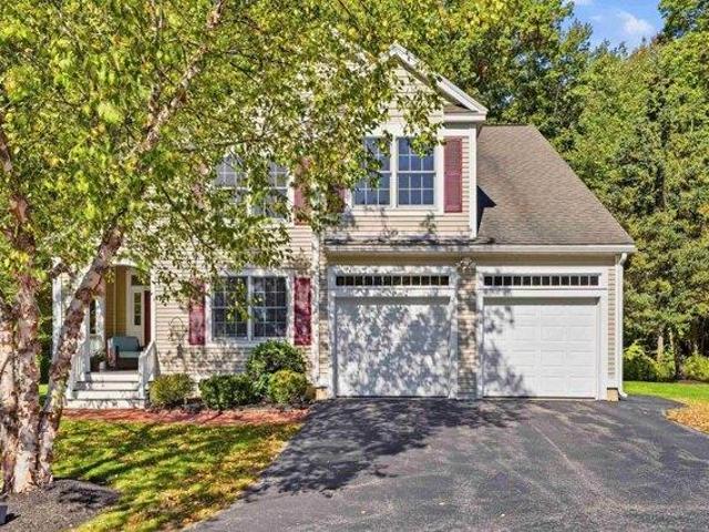 House for sale in Sewall Farms, Stratham