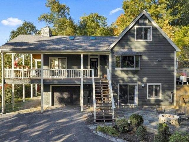 House for sale in Fiskdale, Sturbridge