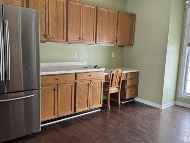 House for sale in Suffield, Connecticut