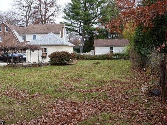 House for sale in Summit, New Jersey