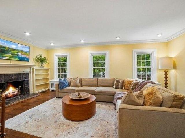House for sale in Tremont Park, Summit