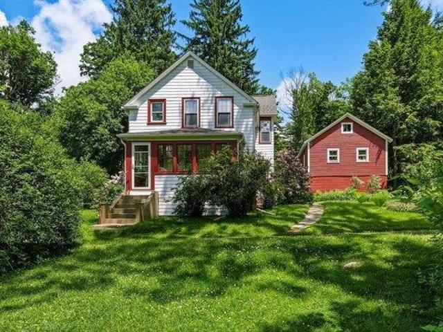 House for sale in Sunderland, Massachusetts