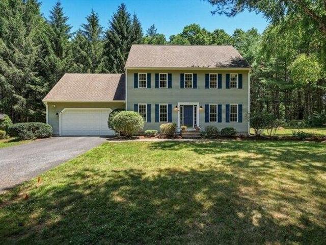 House for sale in Sunderland, Massachusetts