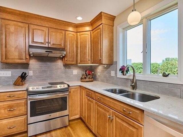 House for sale in Sunderland, Massachusetts