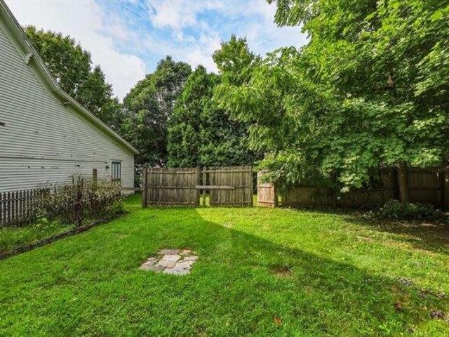 House for sale in Sunderland, Franklin County
