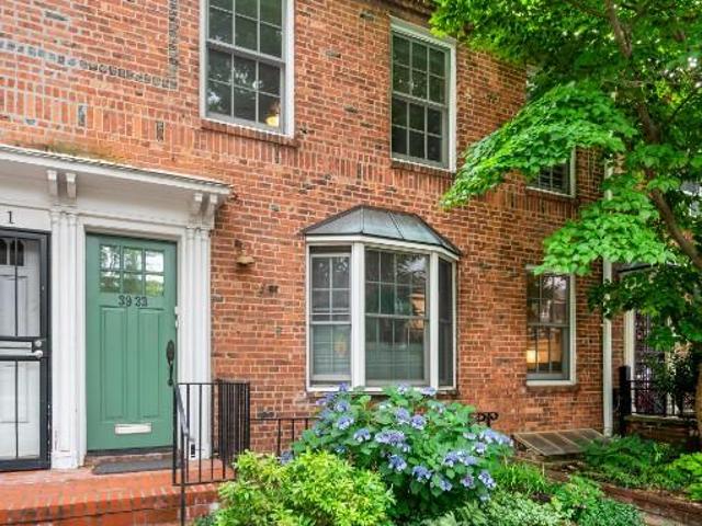 House for sale in Queens, Arverne