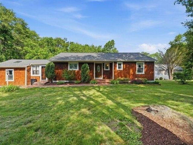 House for sale in Sutton, Massachusetts