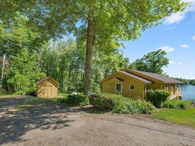 House for sale in Sutton, Massachusetts