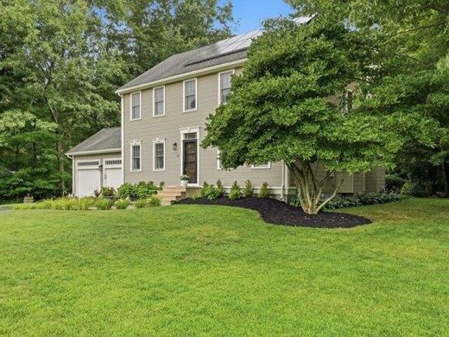 House for sale in Sutton, Massachusetts