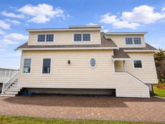 House for sale in Bristol, Massachusetts