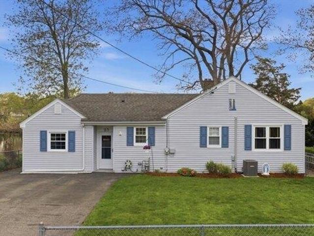 House for sale in Bristol, Massachusetts