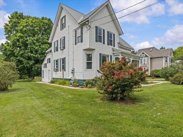 House for sale in Swanton Village, Highgate