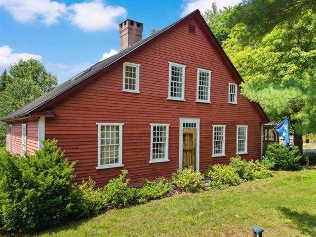 House for sale in New Hampshire