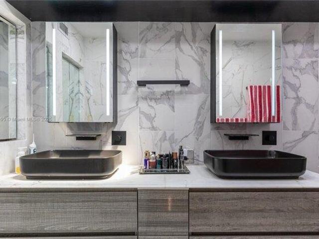 House for sale in Tamarac, Florida