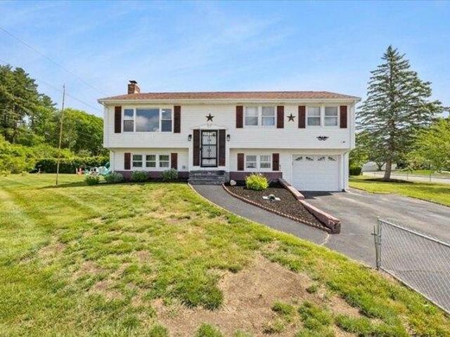 House for sale in Bristol, Massachusetts