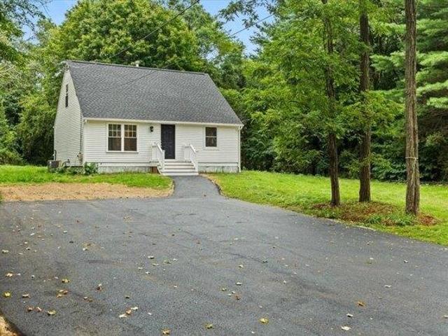 House for sale in Taunton, Bristol County